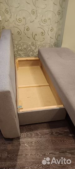 Диван прямой раскладной бу