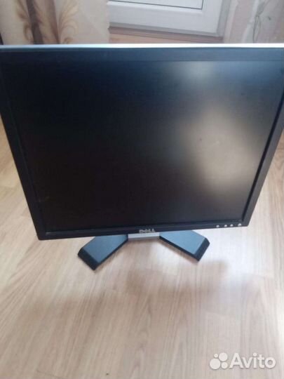 Монитор Dell