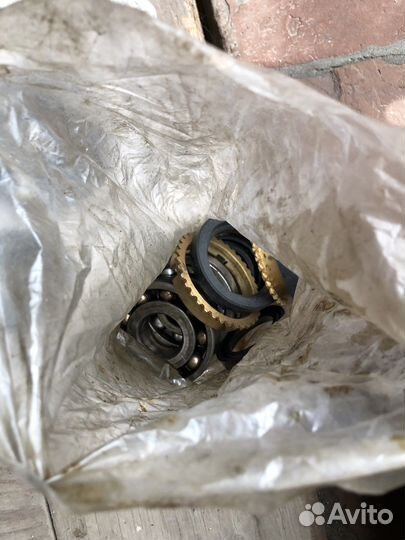 Коробка передач кпп 4-ст, Газ-24 Волга