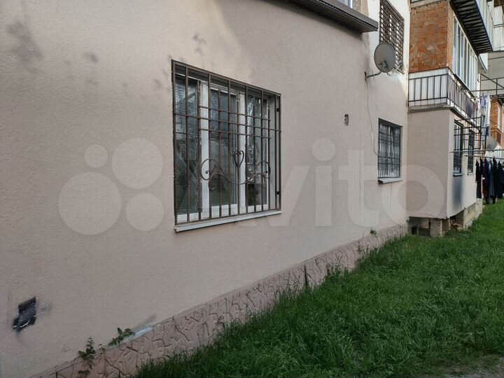 4-к. квартира, 135 м², 1/5 эт.