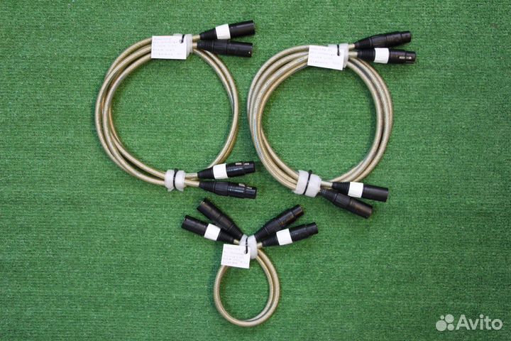 Monitor Symmetry Silver Line, Germany