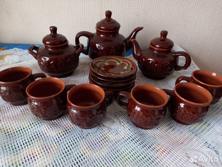 Чайники, чайные и кофейные сервизы