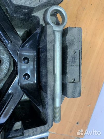 Набор инструментов Subaru Legacy Outback