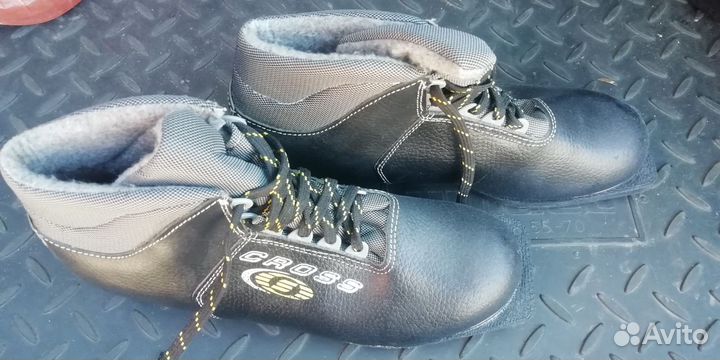 Лыжные ботинки cross