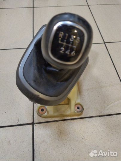 Селектор коробки передач Kia Rio 3