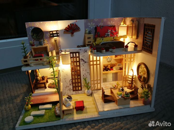 Домик для кукол ручной работы со светом (ночник)