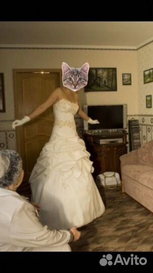 Свадебное платье