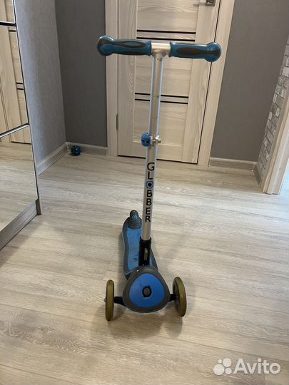 Самокат трехколесный globber