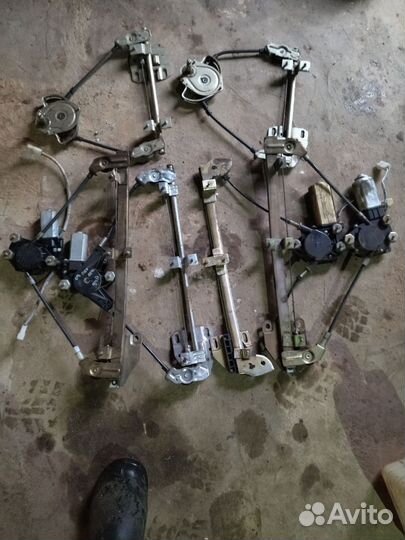 Стеклоподъемник ваз 2114