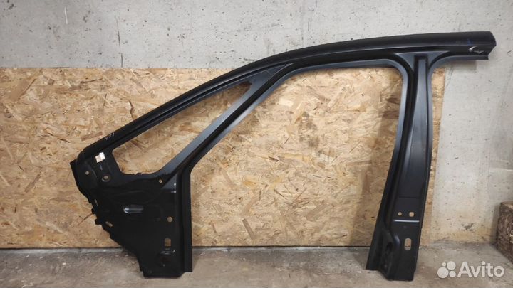 Боковина кузова левая правая Ford Galaxy