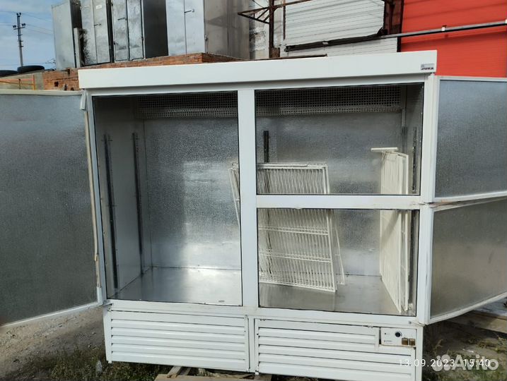 Холодильное оборудование шкаф для магазина бу