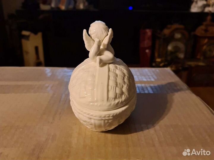 Конфетница бонбоньерка сахарница шкатулка.Европа