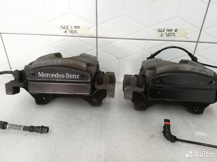 Суппорт тормозной передний Мерсеес GLE W166