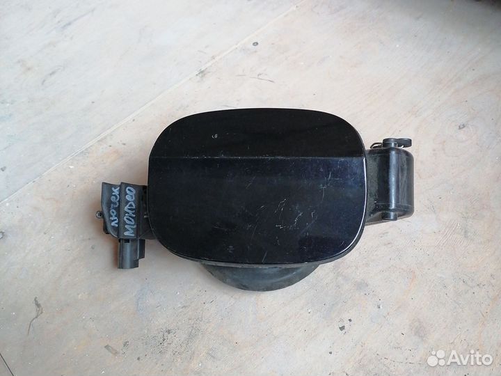 Лючок бензобака в сборе Ford Mondeo 4