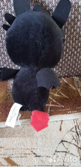 Игрушка дракон беззубик и пингвин