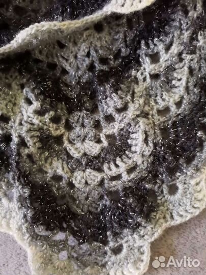 Платок-шаль ручной работы