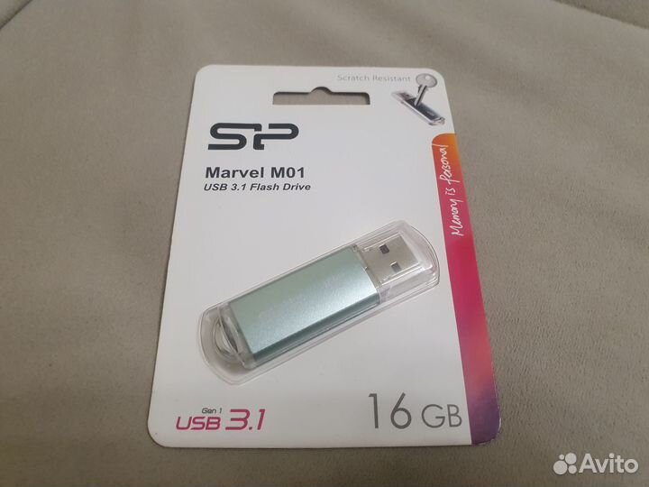 USB-накопитель Silicon Power SP Marvel M01 16Gb