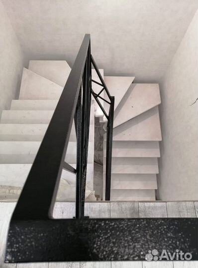 Изготовление и установка лестниц