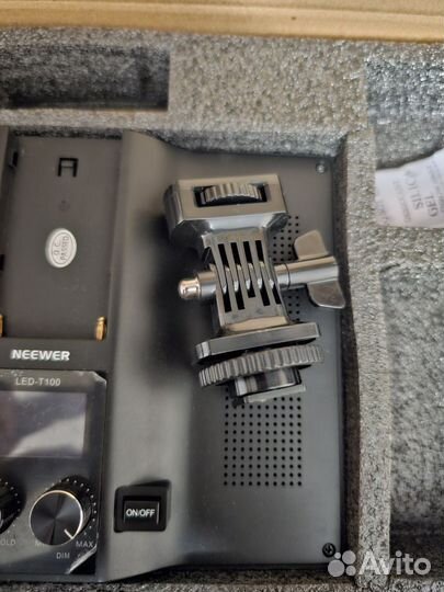 Видеосвет аккумуляторный neewer t100