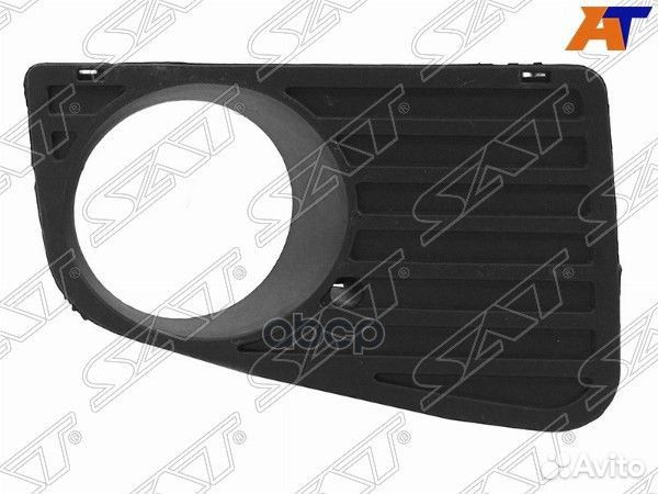 Оправа птф Volkswagen Crafter 06-16 (Справа)