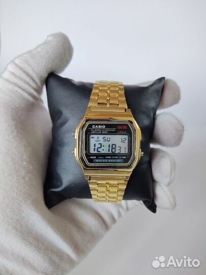 Часы электронные Casio