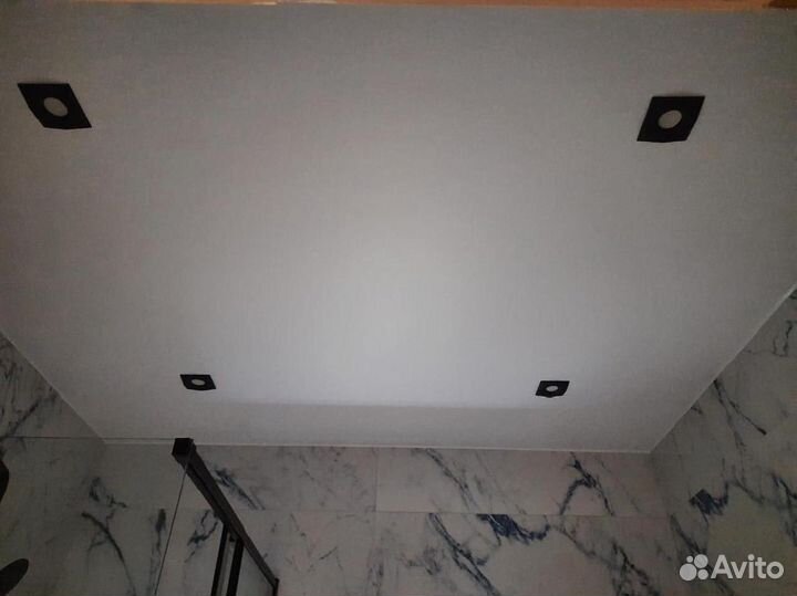 Натяжной потолок