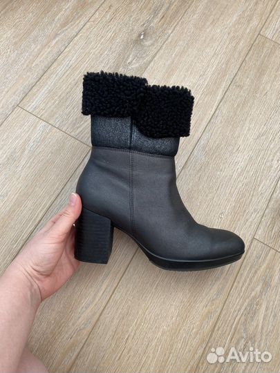 Полусапожки женские ессо