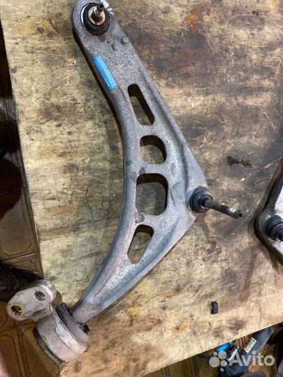 Рычаг подвески нижний передний левый Bmw 3 E46