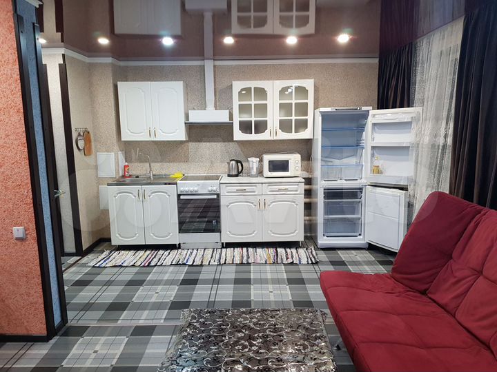 Квартира-студия, 42 м², 1/5 эт.