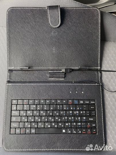 Чехол с клавиатурой Samsung Galaxy Tab 5