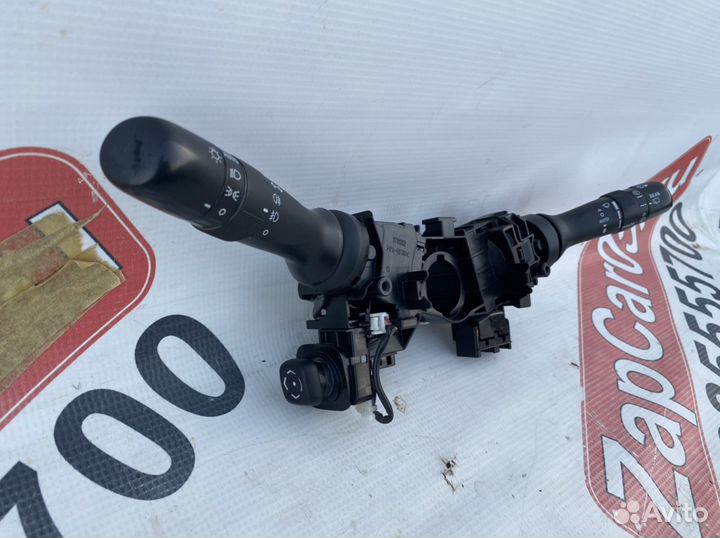 Toyota Land Cruiser 200 подрулевой переключатель