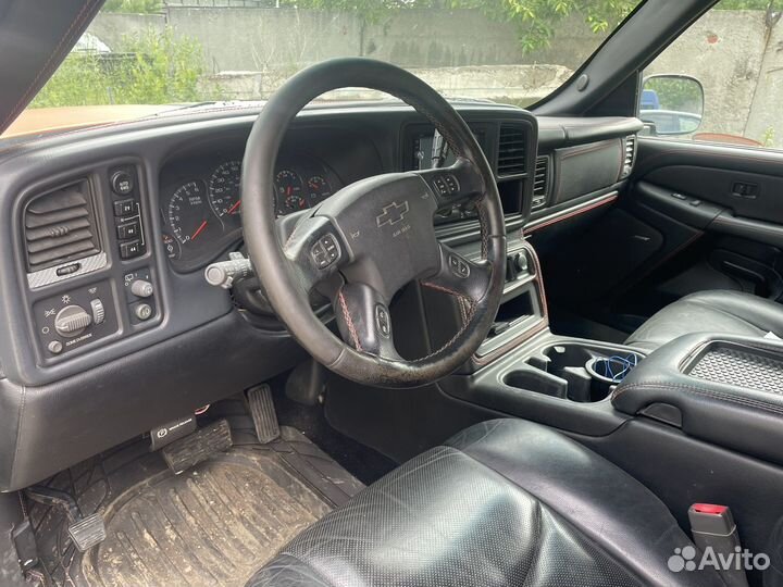 Chevrolet Avalanche 5.3 AT, 2004, 200 000 км