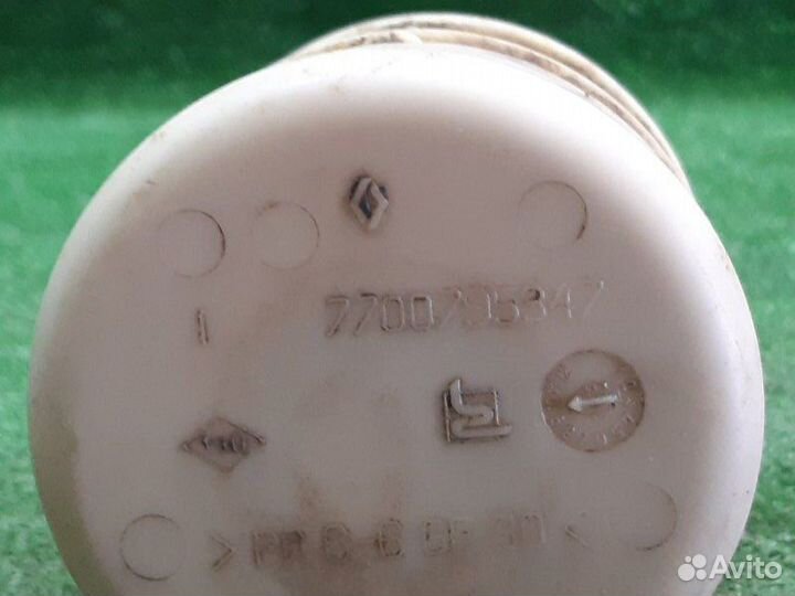 Бачок гидроусилителя Renault Duster F4RA400 2013