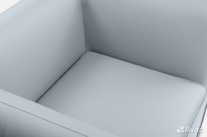 Офисное кресло