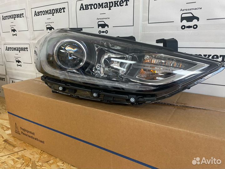 Фара правая Hyundai Elantra 16-18 LED