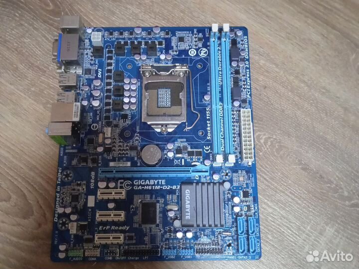 Материнская плата нерабочая