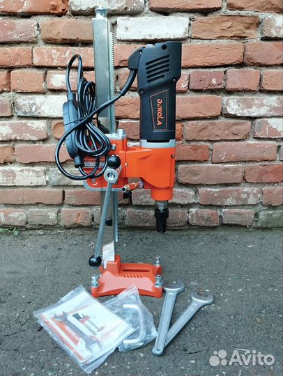 Установка алмазного бурения dekola DE10