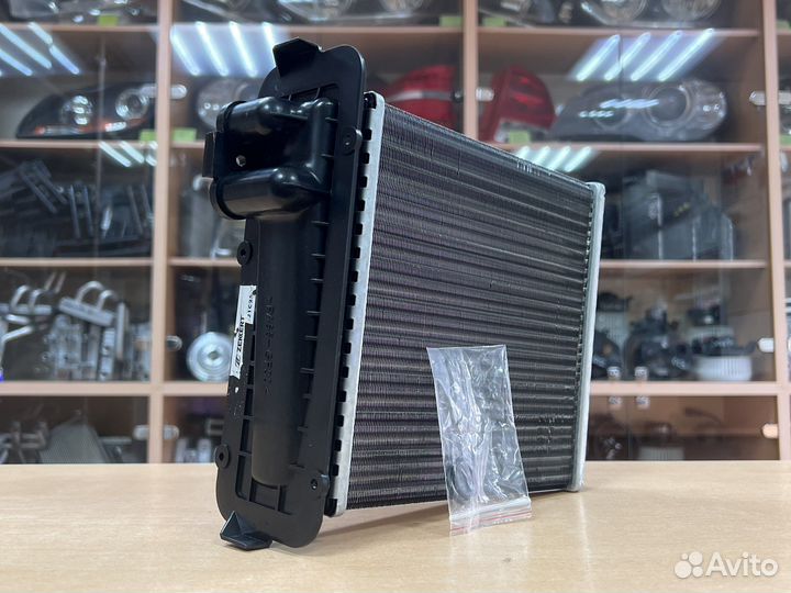 Радиатор печки Вольво 850, S70, V70