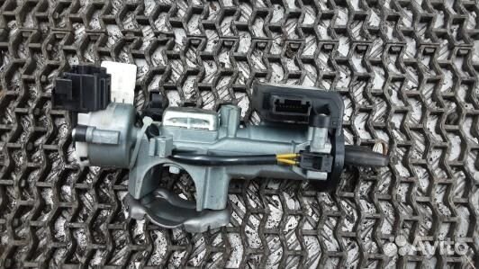 Замок зажигания suzuki grand vitara 2 (8DN11J101)