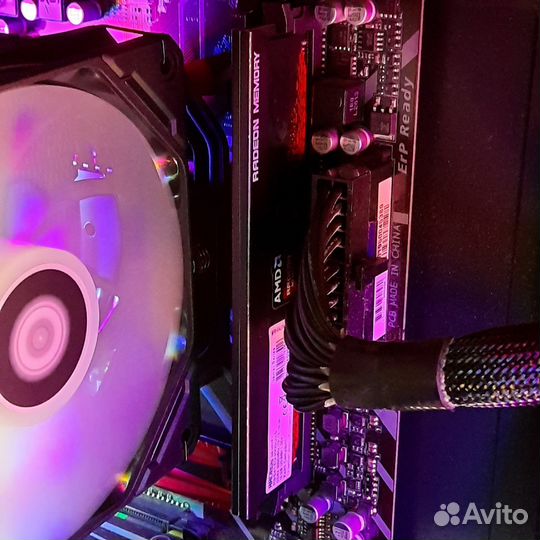 Оперативная память AMD Radeon R9 Gamer Series 16gb