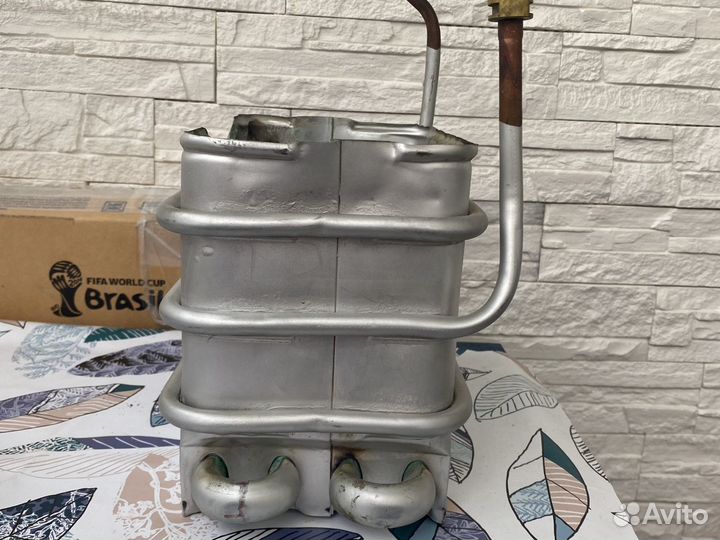 Теплообменник(радиатор) газовой колонки