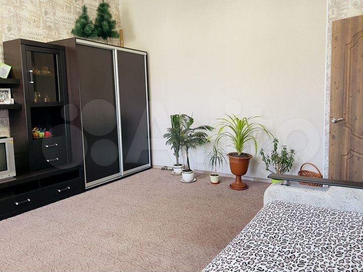 2-к. квартира, 63,4 м², 1/2 эт.