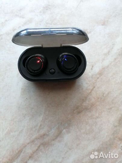 Беспроводные наушники tws2