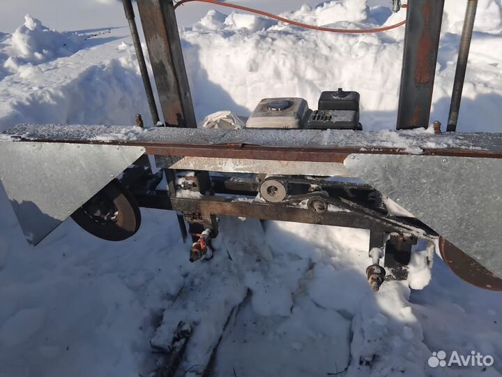 Пилорама с бензиновым двигателем