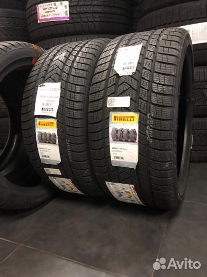 Pirelli Winter Sottozero 3 245/40 R20 и 275/35 R20 99V