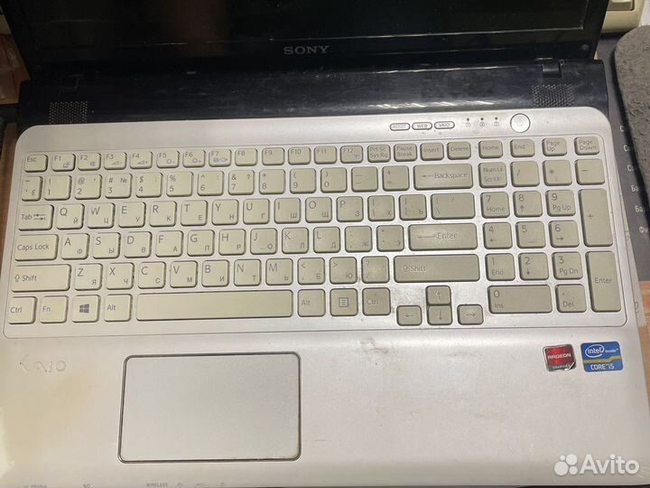 Ноутбук Sony sve151e11v