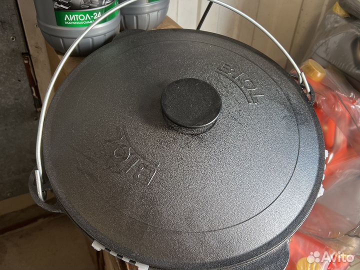 Чугунные казаны, жаровни, сковородки