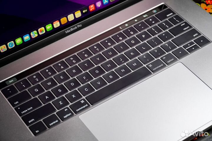 Apple macbook pro 15 2016