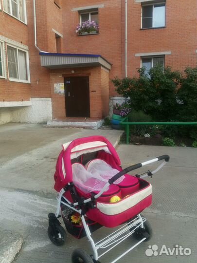 Коляска для двойни