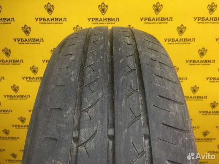 Yokohama BluEarth AE01 185/65 R14 86T